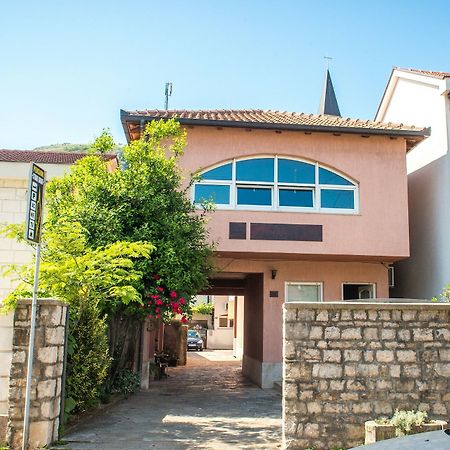 Guesthouse Stari Grad Mostar Bagian luar foto